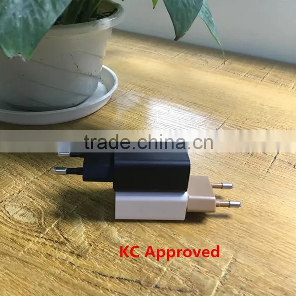 Portable Adapter Plug Bast Price Hot Sell USB Wall Charger for Mobile Phone photo-5