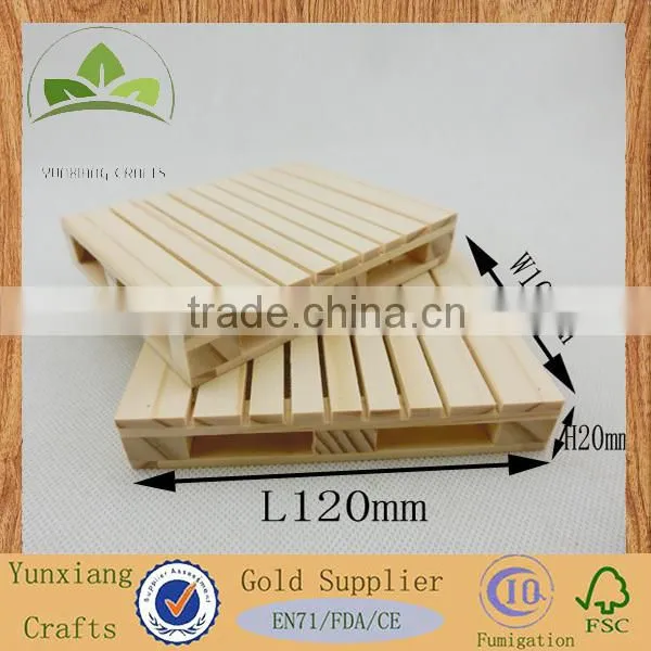 Natrual mini wooden pallet coasters