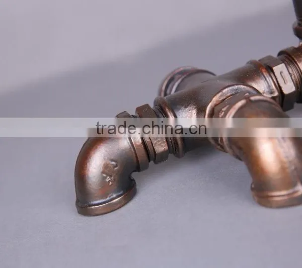 Manufacturer's Vintage Industrial Water Pipe Design Table Lamp photo-3
