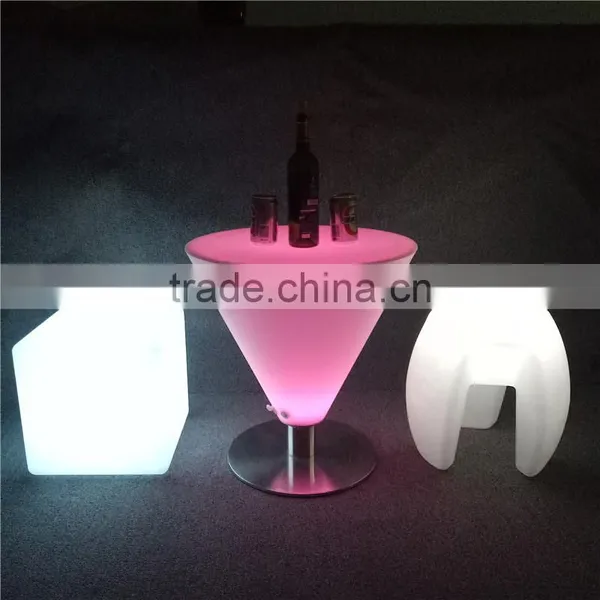 Intelligent Outdoor LED Furniture UV-resistant Glowing Illuminated Rechargeable Interactive LED Table Party LED Cocktail Table photo-2