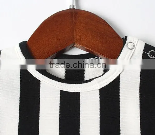 Sweet New Born Baby Gift Set Black White Striped Baby Romper Set photo-4