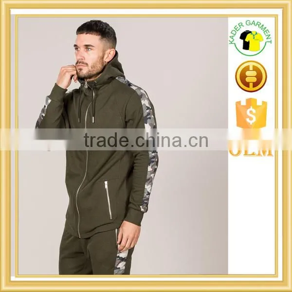 New Hot Tracksuit Men Camo Contrast Tracksuit Europe Fit Tracksuit photo-4