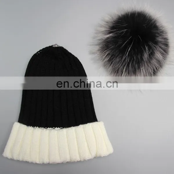 Women Raccoon Fur Poms Hat With Large Poms Wholesale China Knitting Fur Poms Hat photo-6