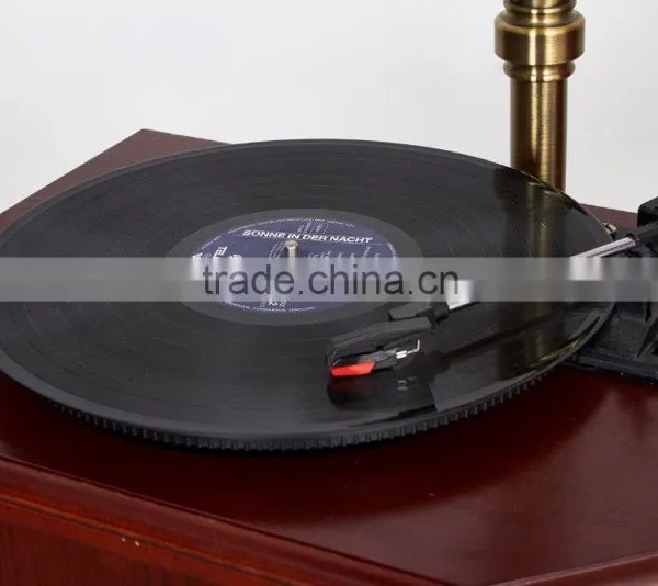 Old Type Antique Gramophone With FM/AM Radio USB Plug photo-2