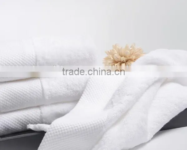 100% Cotton Wholesale Satin Board With Gold Embroidery Cotton Face Towel photo-2