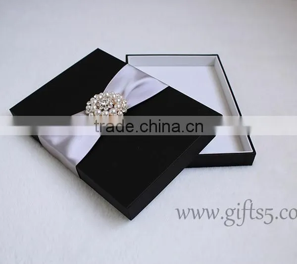 Graceful Black Silk Wedding Packaging Box for Invitation Cards photo-5