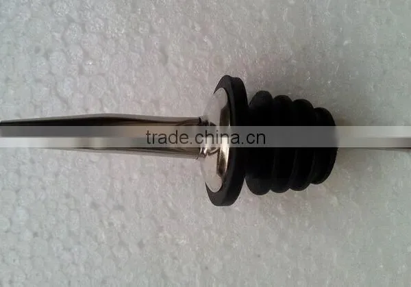 Easy to Use Stainless Steel Wine Aerator Pourer photo-2
