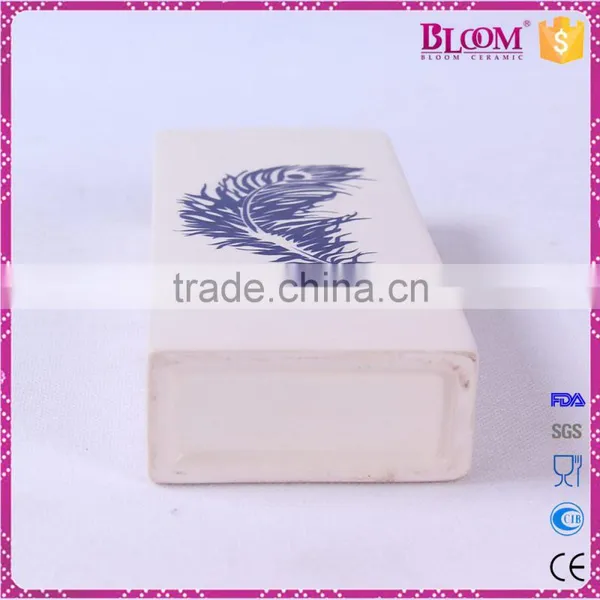 White Ceramic Hanging Decoration for Air Humidifier photo-4