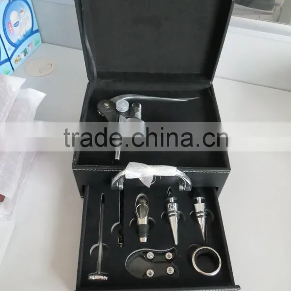 Aluminum Alloy Rabbit Wine Opener photo-2