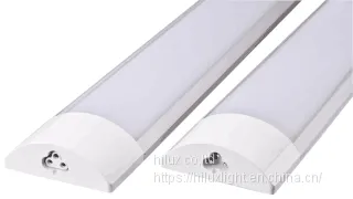 Сертифицированный по стандартам CE и ROHS светильник LED линейный