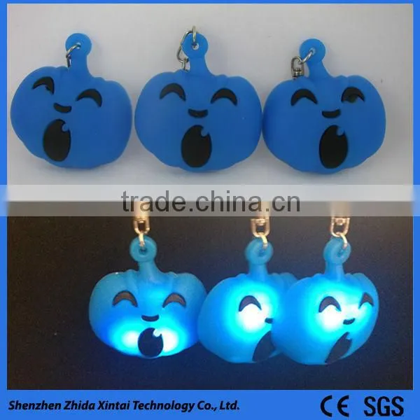 Cute Mini Kids Silicone Cute Keychain Doll Keychain photo-4