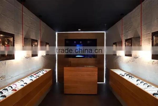China Factory Made High Quality Best Design Wooden Watch Store Display photo-3