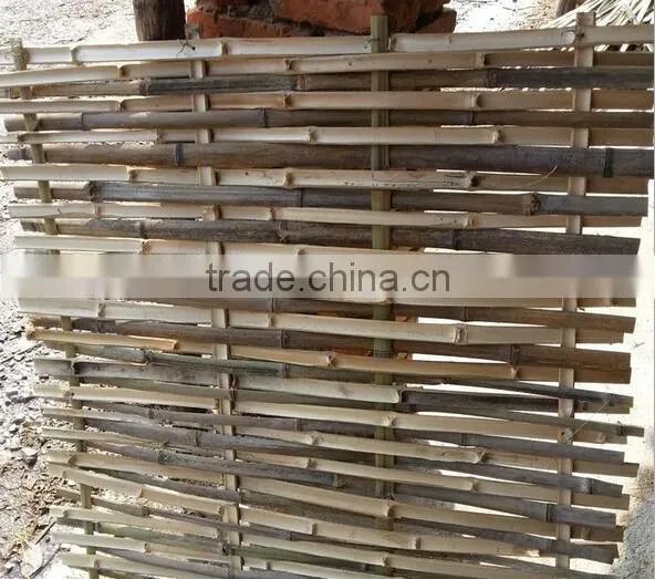Best Selling High Quality Natural Bamboo Fence and Nature Eco-friendly Woven Bamboo Pole Fence photo-2