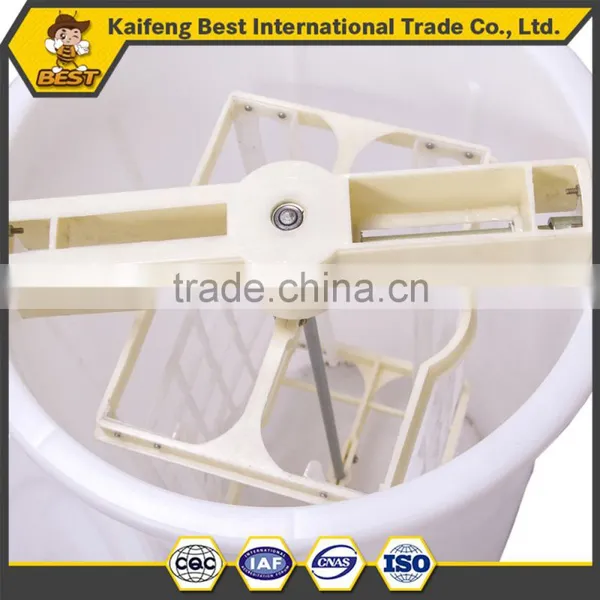 2016 New Style Plastic Manual 2 Frame Honey Extractor Hot Sale photo-3