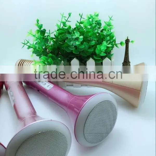 Mini Portable Cheap Hot Sale Bluetooth Wireless Handheld Karaoke With Colorful Flashlight photo-3