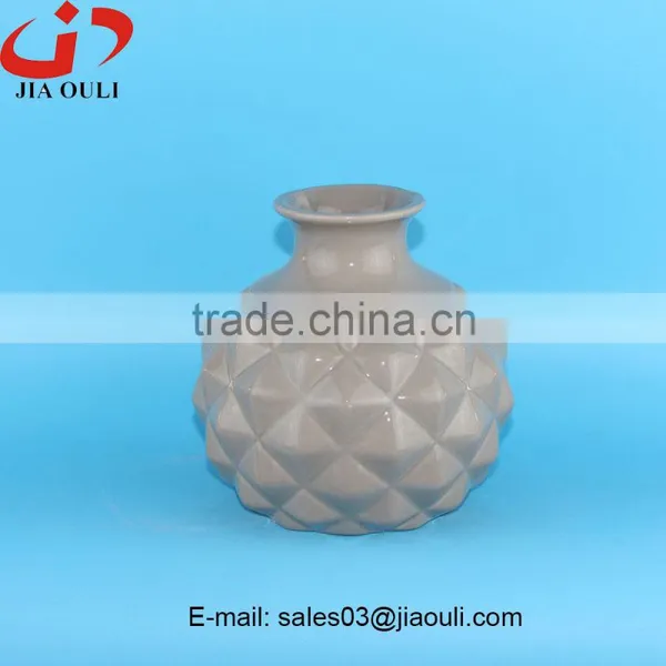 Hot Product Home Decor Glazed Grey Pineapple Shaped Ceramic Vase