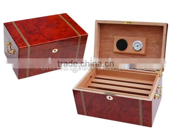 Homemade Vintage Spanish Cedar Wood Cigar Humidor photo-4