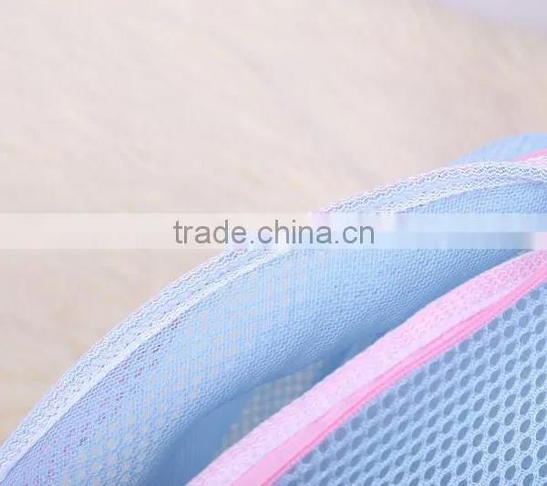 YIWU RODA 100% Polyester New Style of Pure Color Sandwich Washing Bag photo-5