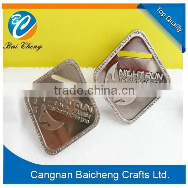 House Shaped Cheap Metal Badge/tag With Top Quality and Nice Service Offer Custom Design and Brand Name Making photo-2