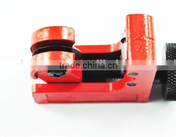 Mini Portable Steel Pipe Cutter For Copper Brass Pipe photo-2