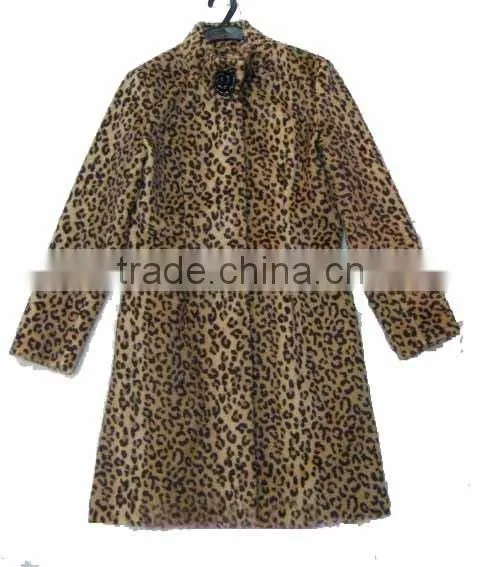 Lady Faux Fur Coat