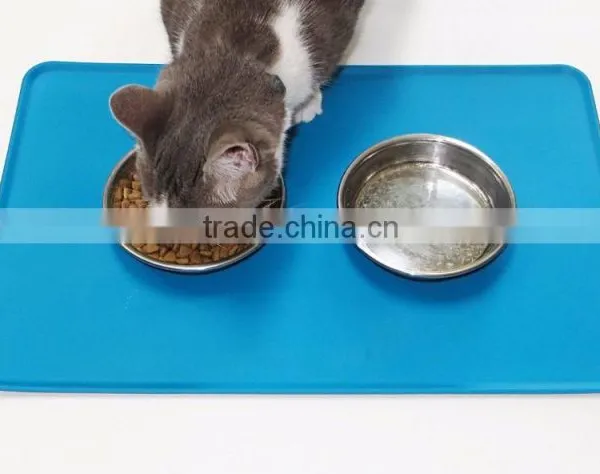 Flexible Pet Silicone Food Mat for Dog and Cat