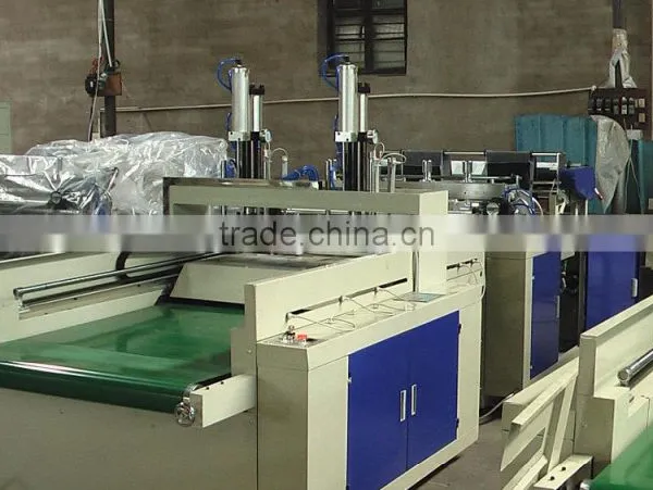 PE Supermarket Plastic T-shirt Bag Making Machine photo-3