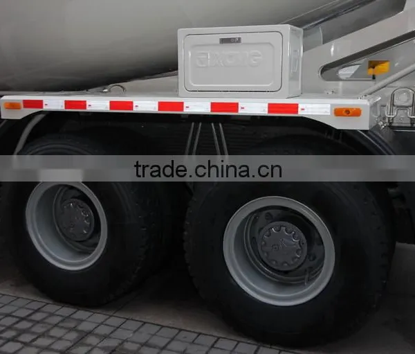 China Top Quality Sinotruk 5 Cubic Meters Euro 3 Concrete Mixer Truck photo-4