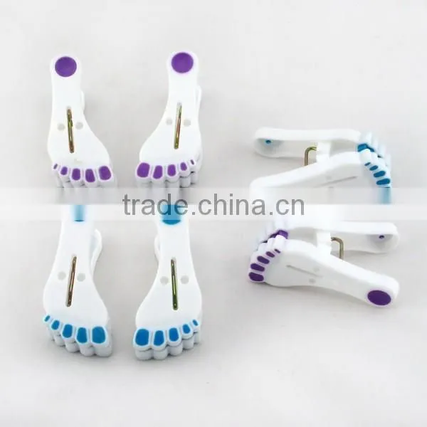 12PCS Plastic Foot Sharp Mini Clothespin photo-4
