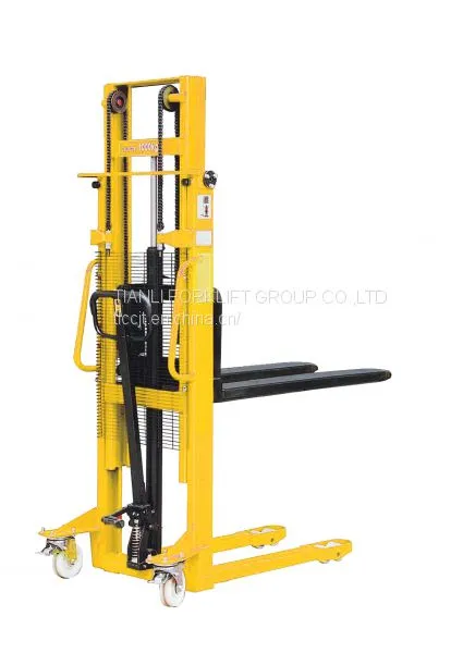 Forklifts photo-4