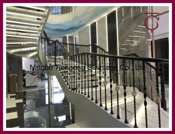 Cast Iron Stair Balustrade With Basket photo-2