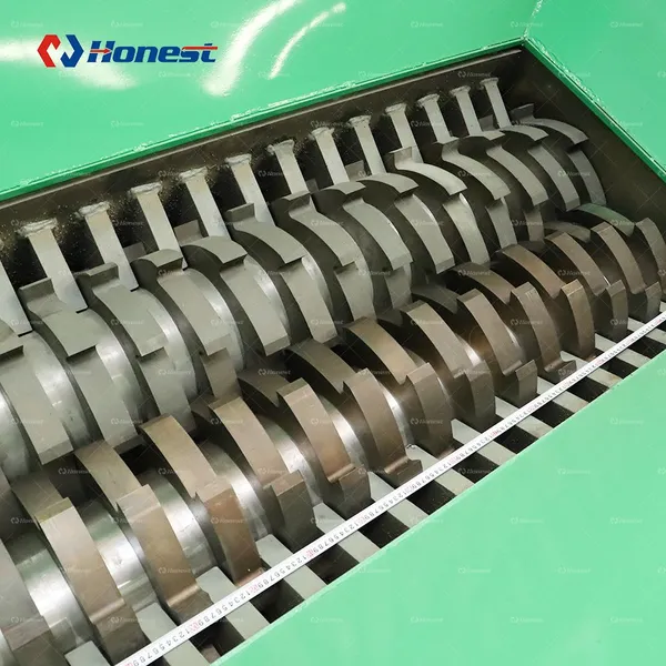 PE PP PVC PET Waste Plastic Shredder Recycling Machines for Bottles CE Standard Low Price Double Shaft Customized photo-3