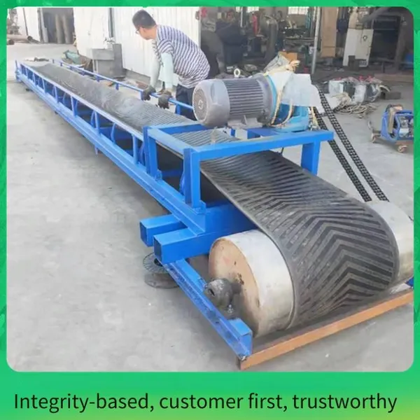 12-meter-long Earthwork Loading Conveyor Belt, Small Belt Conveyor, Mobile Belt Climbing Conveyor photo-5