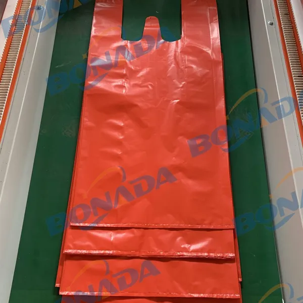 SHXJ-C Series Full Auto. T-shirt Bag Making Machine(4 Lines) photo-2