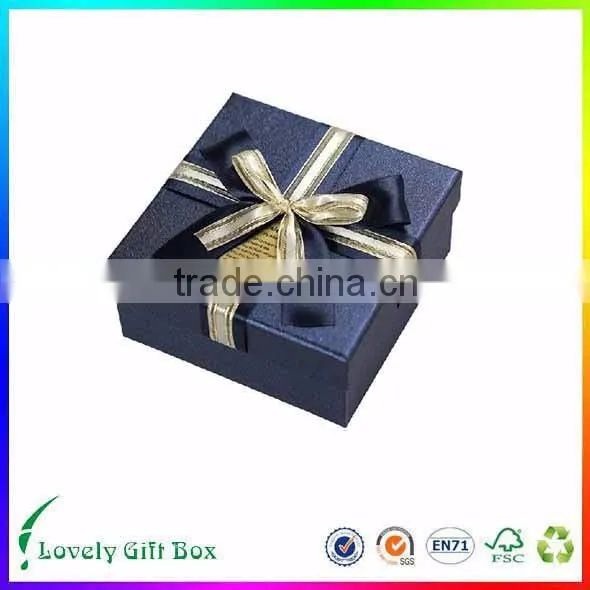 Custom Logo Gold Foil Cardboard Gift Boxes for Perfume Packaging photo-3