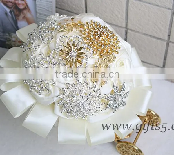 High Quality Luxurious Artificial Brooch Rhinestone Bouquets photo-2