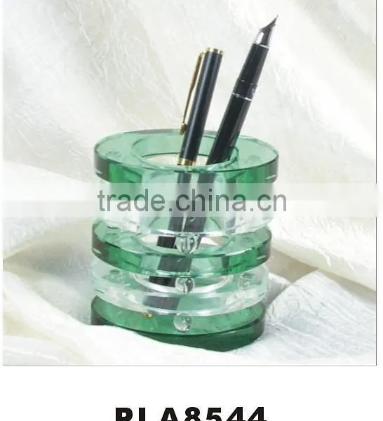 Crystal pen stand