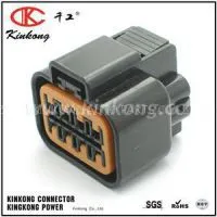 Replacement KUM KET 8 Pin Motor Vehicle Electrical Female Plug Connector With Terminal