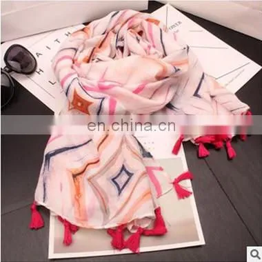 2017 New Spring and Summer and the Wind Small Fresh Cotton Art Travel Geometry Sunscreen Beach Towel Shawl photo-4