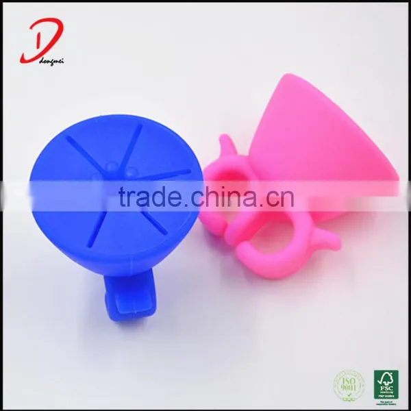 New Arrival Silicone Nail Polish Holder Ring,wearable Nail Polish Holder photo-4