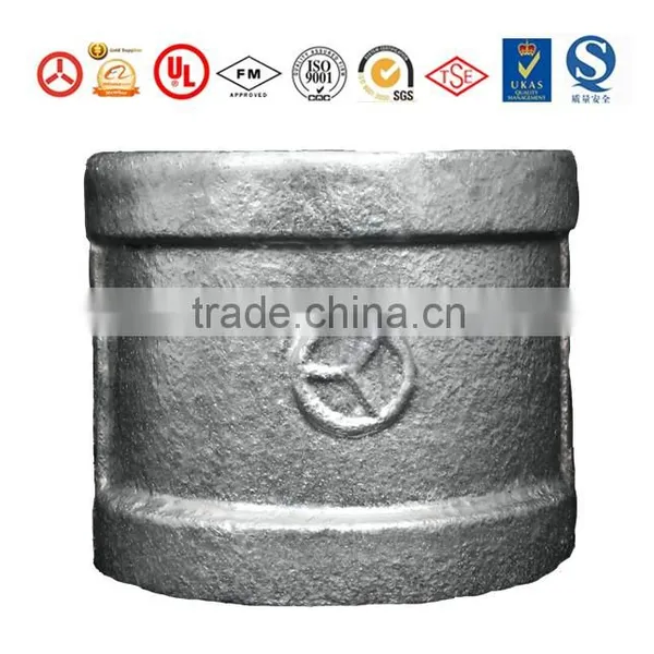 Customized Low Price Malleable Iron Pipe Fitting Pipe Socket 270 photo-3