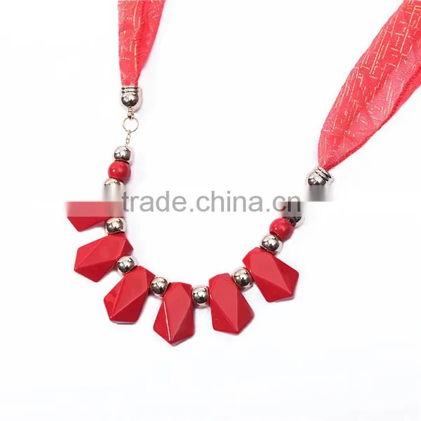 Chiffon Scarf With Large Acrylic Beads Chain for Women photo-3