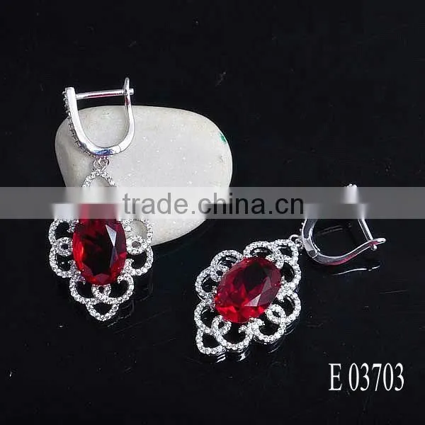 Factory Price Handmade Silver Jewelry Rhodium Plated Artificial Jewelry Display photo-3