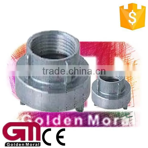 3 Way Universal Coupling photo-3