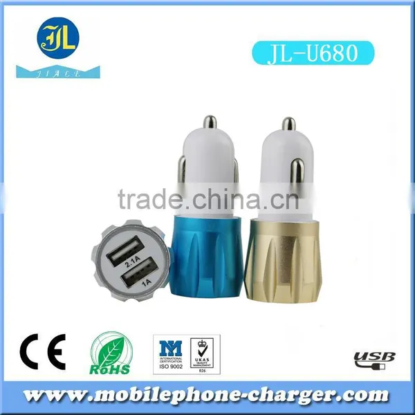 2nd USB Vehicle Auto Car Charger With 2A 2000mA 1000mA Output in Colorful Design Matel Cover photo-5