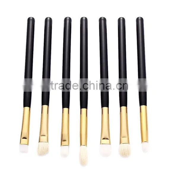 7pcs Wood Handle High Light Makeup Brush for Professional Makeuo Dresser photo-4