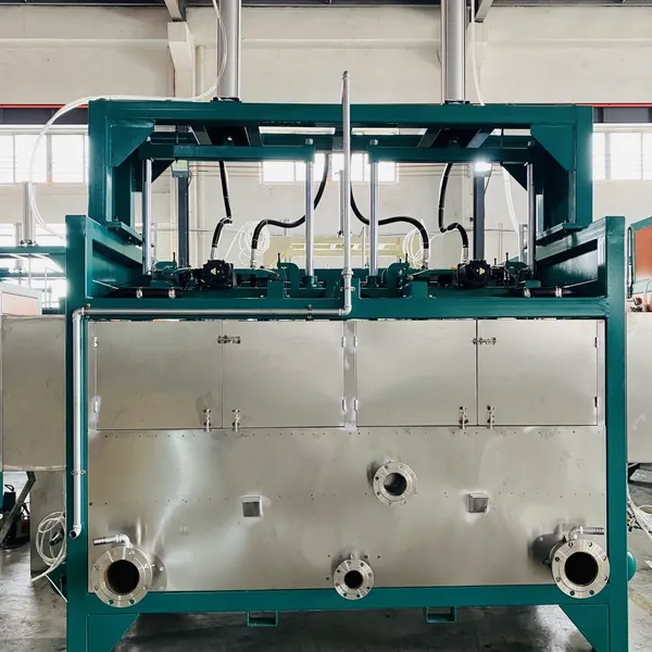 Automatic double-cylinder double-station forming machine