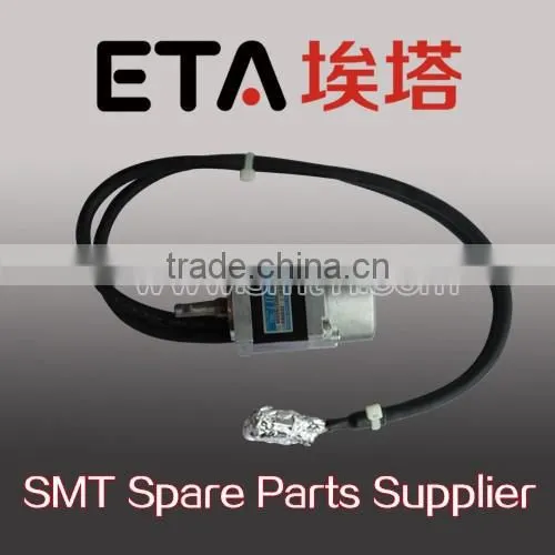 2015 Hot Selling Automatic Glue Dispensing Machine photo-5