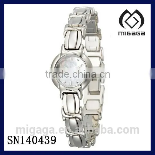Silver Coating Alloy Watch in Bulk Wholesale Alloy Watch