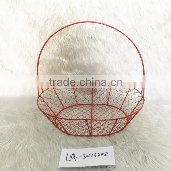 Metal Chicken Wire Basket for Storage With Handle